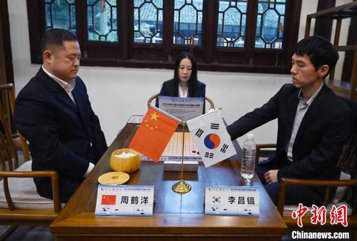 成都杜甫草堂博物馆迎来2024年第六届中日韩聂卫