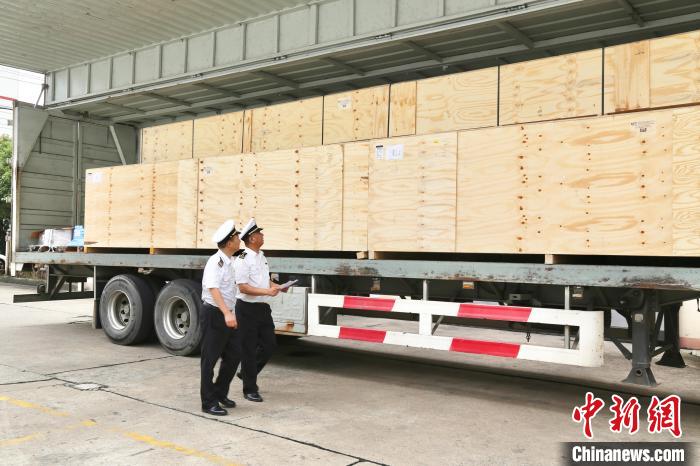 杭州亚运会帆船物资抵达宁波机场 首批亚运比赛