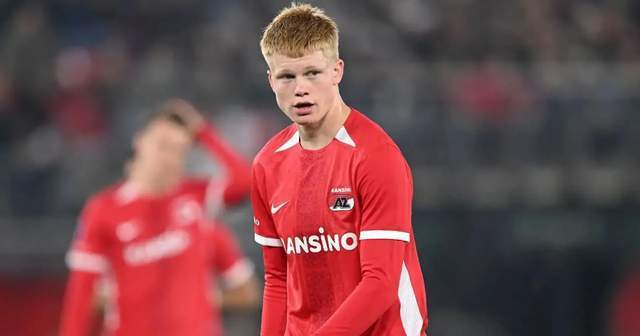 皇马今夏豪掷1.6亿抢拜仁边锋 基斯・斯密特公开