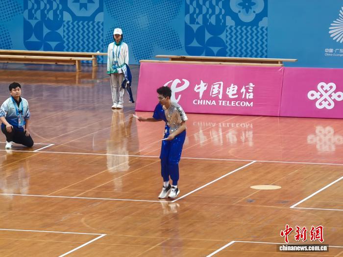 绳影翻飞展自强，汗水铸就灿烂笑容——惠州市