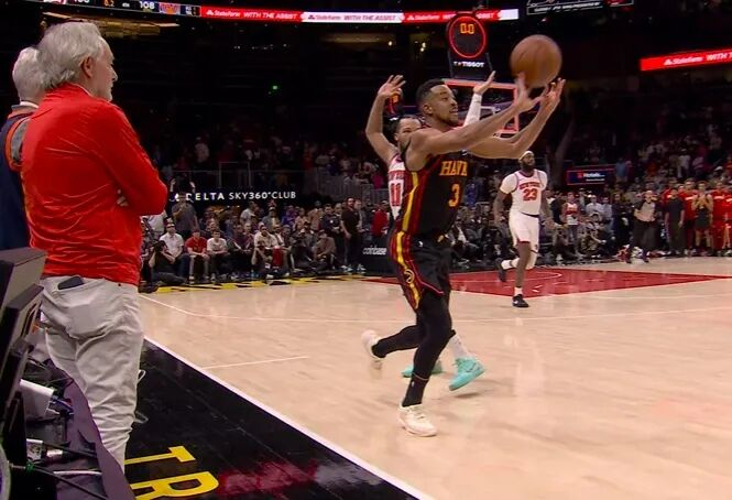 文班亚马伤退MVP悬念尘埃落定 老鹰绝平三分成绝